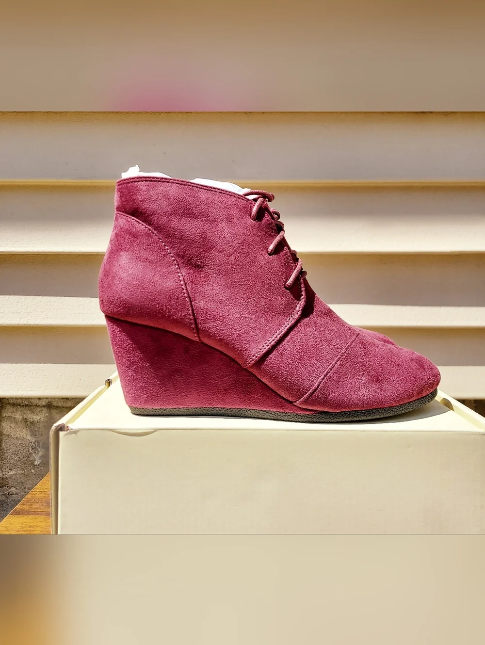 J. Adams Roxy Burgundy Suede Platform Wedges Womens Size 7 NWT Office Minimalist